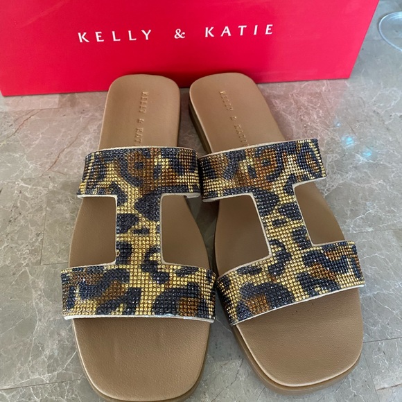 KELLY & KATIE sandals - Picture 5 of 5